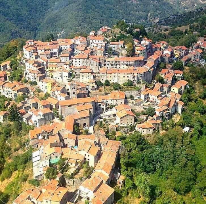 La Casetta Montefegatesi Eksteriør bilde